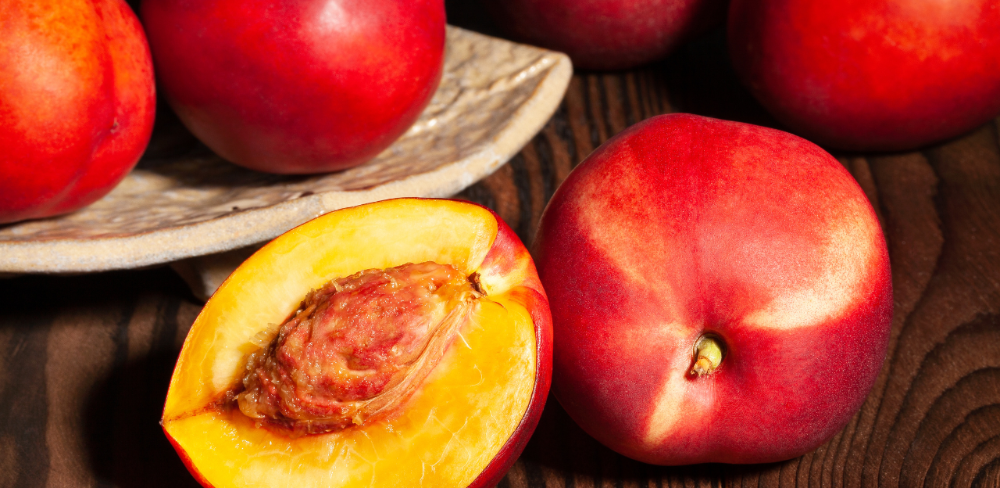 Els préssecs i les nectarines són fruites dolces, sucoses i amb un punt d’acidesa, riques en vitamines i minerals